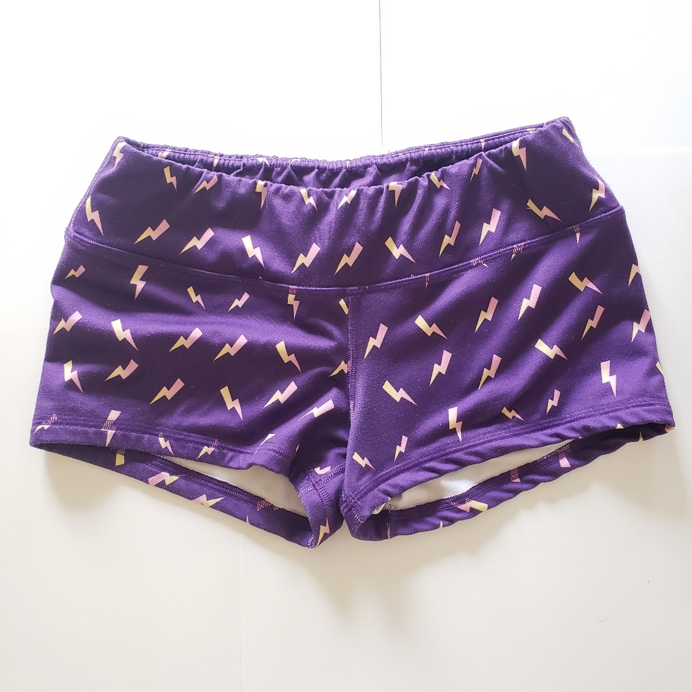 Fleo Shorts